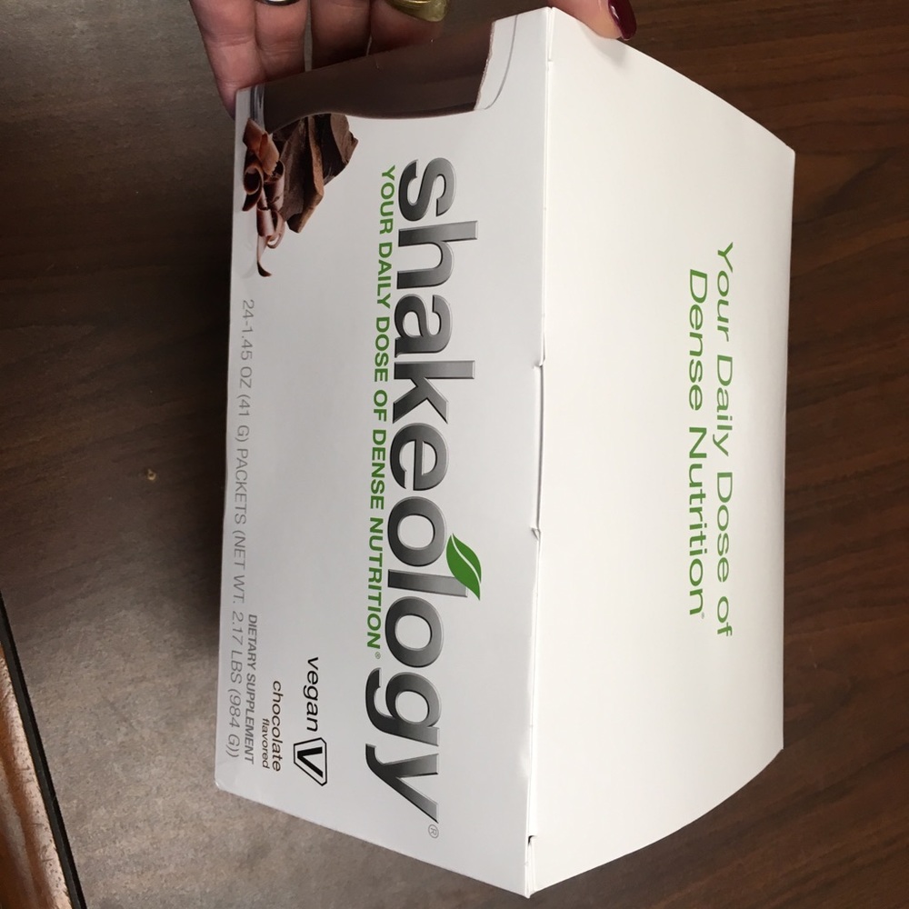 Shakeology shake box 23